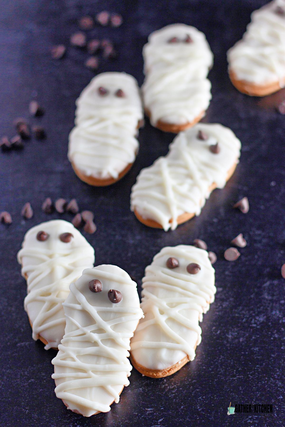 Halloween Nutter Butter Mummy Cookies