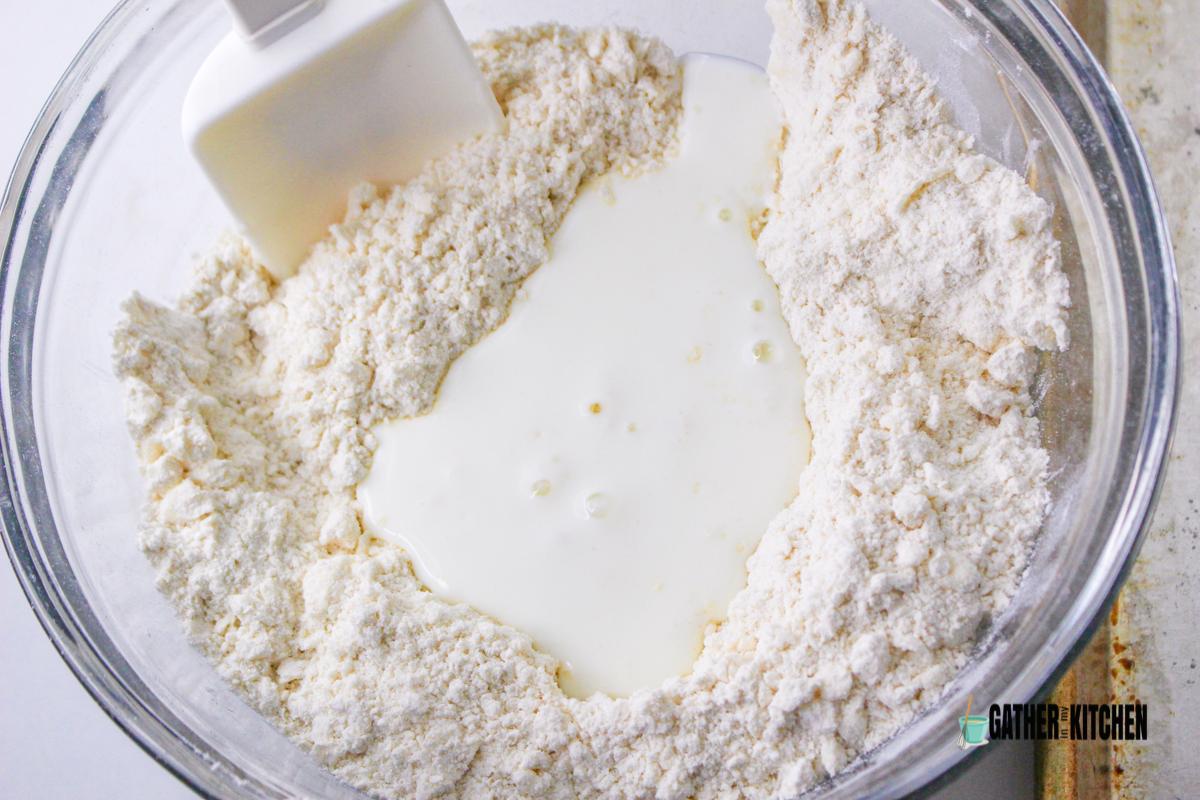 Butterrmilk added into flour mixture.